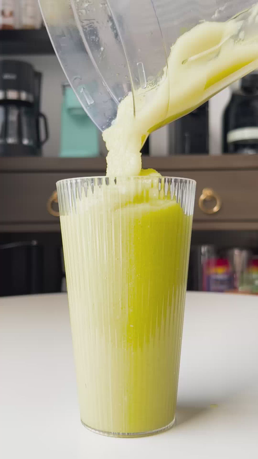 Pinapple mango energyze smoothie